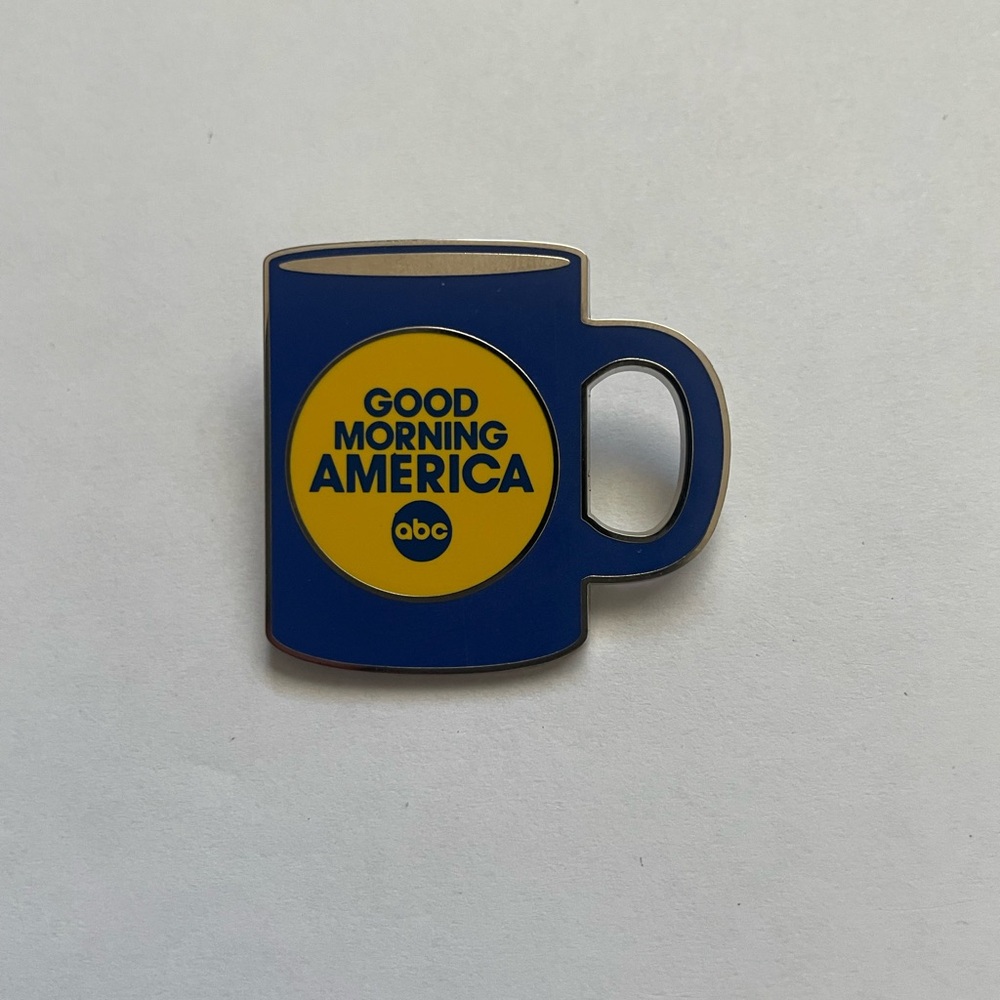 D23 Disney Expo ABC Good Morning America Blue and Yellow Mug Enamel Pin New